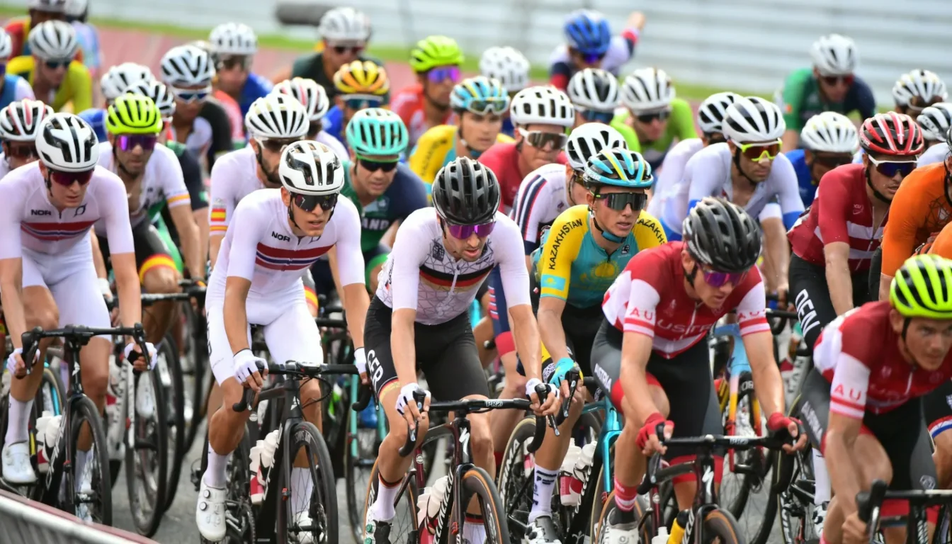 Групповая шоссейная гонка