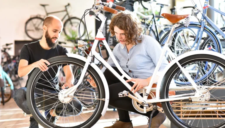 Работа продавцом в веломагазине